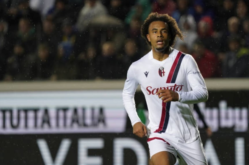 Ảnh bài viết Mua Zirkzee, Man United nhận mưa lời khen